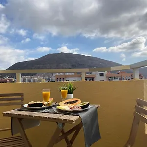 Homestay Preciosas En La Casa De, Arona (Tenerife)